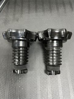 Крепление запасного колеса VAG