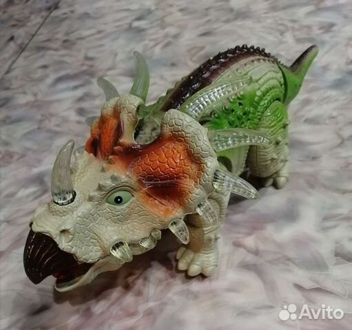 Динозавр 36см