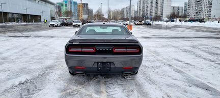 Dodge Challenger, 2020