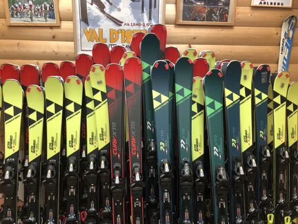 Прокат сноубордов, аренда горных лыж