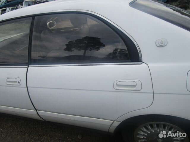 Дверь задняя левая Toyota Crown