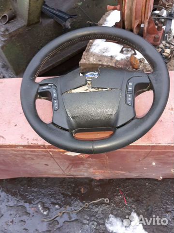 Рулевое колесо на volvo s 80