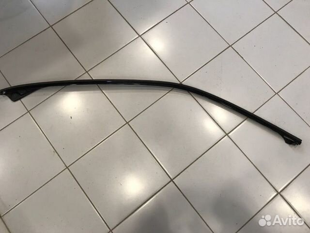 Уплотнитель стекла двери передний правый Bmw X5 купить в Москве ...