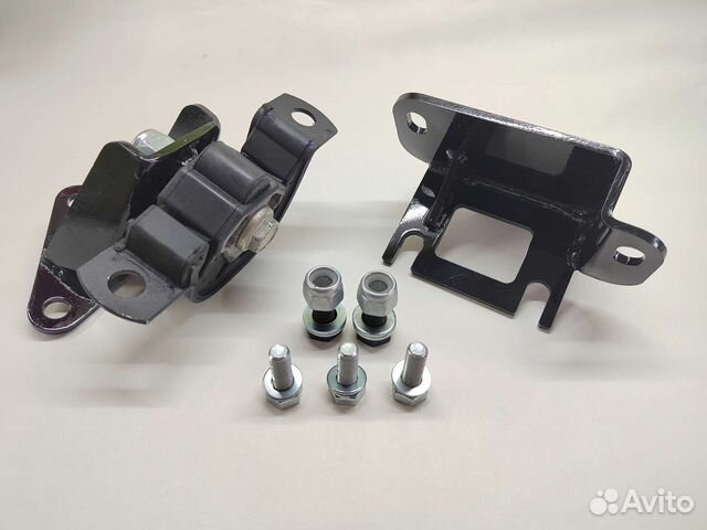 Левая опора двигателя Лада Веста 8450006299