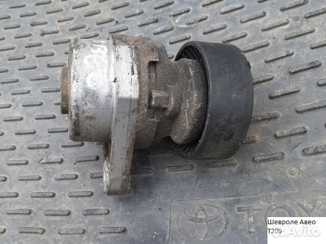 Ролик натяжителя ремня Шевроле Авео T200 T250