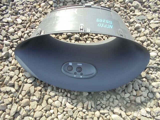 Козырек щитка приборов Toyota Vitz SCP10 1SZ-FE