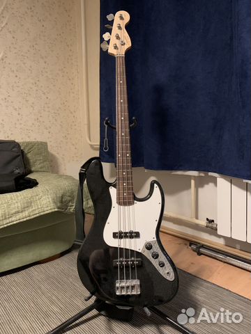 Бас гитара Fender Squier Affinity J Bass 4-strings