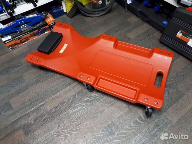 Лежак подкатной пластик Kingqueen