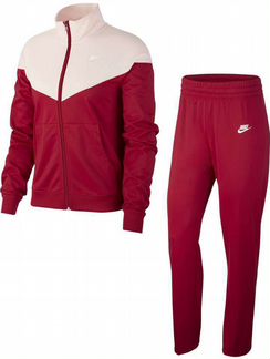 Спортивный костюм Nike