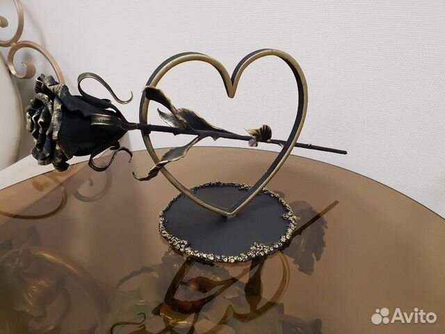 Кованая роза