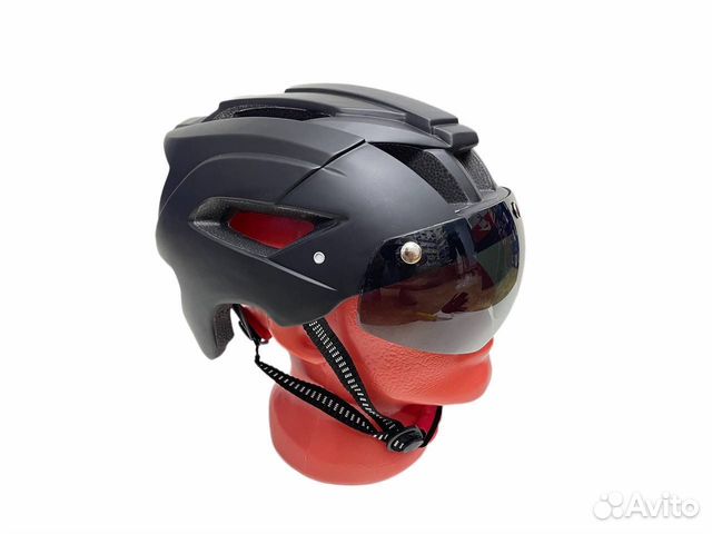 Шлем для велосипеда и лыжеролеров с фонариком