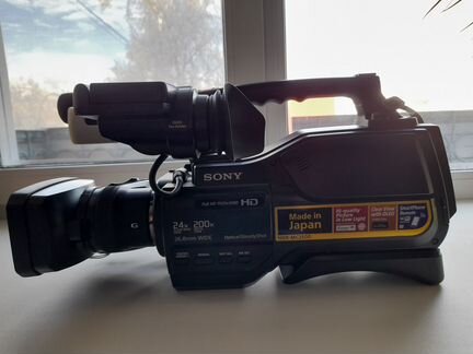 Видео камера Sony HXR-MC2500