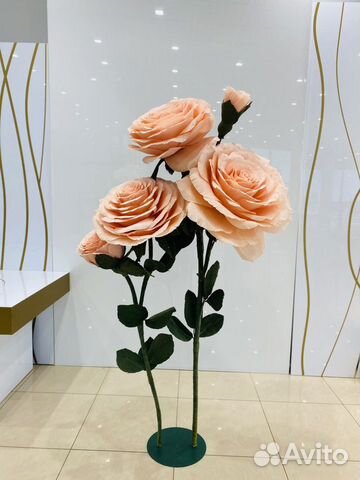 Роза из гофробумаги