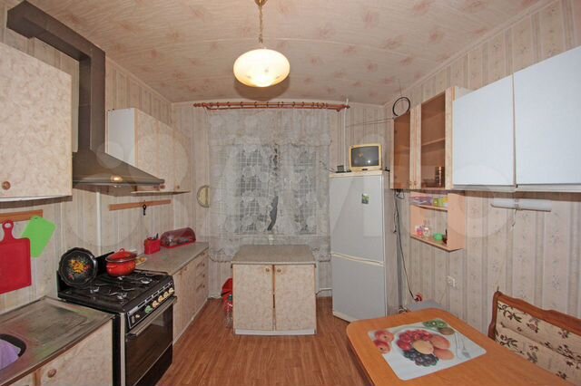 4-к. квартира, 89 м², 4/5 эт.