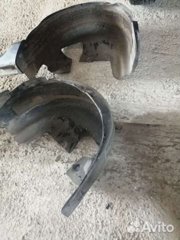 Задние подкрылки на volvo s 80ll