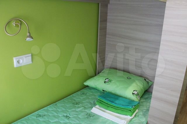 Комната 18 м² в 6-к., 1/5 эт.