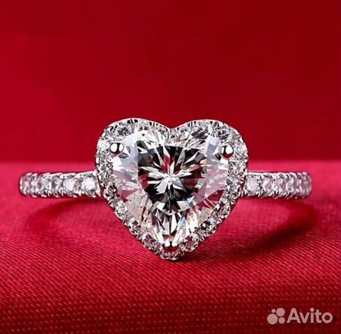 Кольцо сердце бижутерия