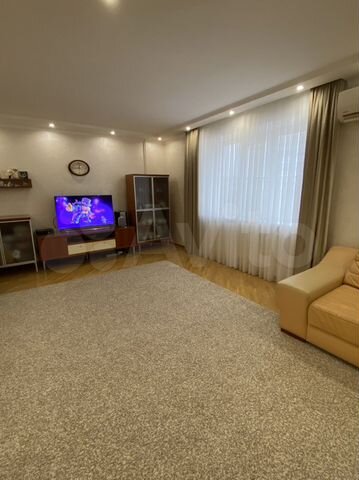 4-к. квартира, 160 м², 5/10 эт.