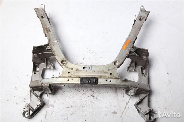 Подрамник передний BMW 7-серия E65/E66 2001-2008