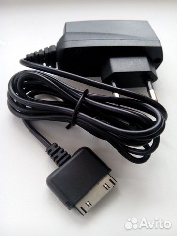 Сетевое Зарядное для iPhone 3/4 и iPad (30-pin)