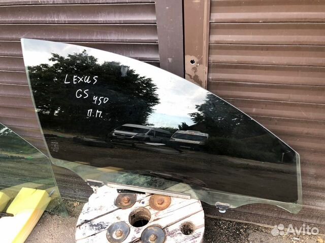 Стекло двери передней правой Lexus Gs450