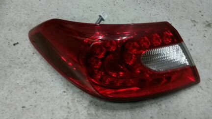 Задний правый стоп Инфинити М 25 37 56 Y51