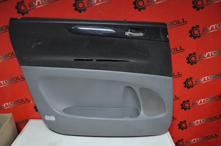 Обшивка двери задняя левая toyota ipsum ACM21W