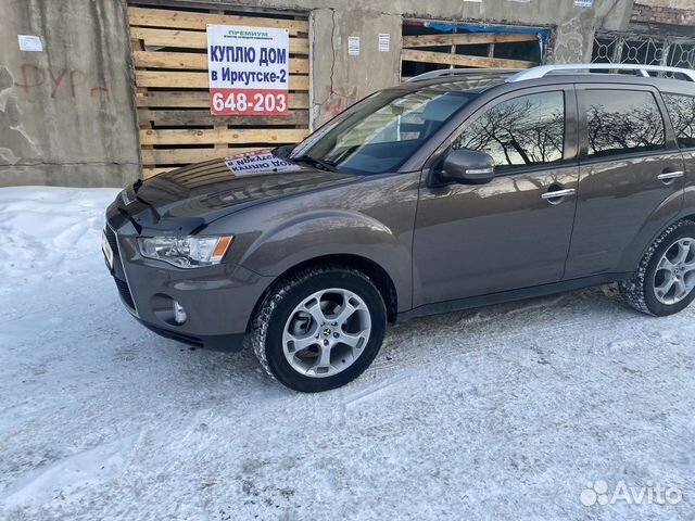 Mitsubishi Outlander 2.4 CVT, 2010, 200 000 км