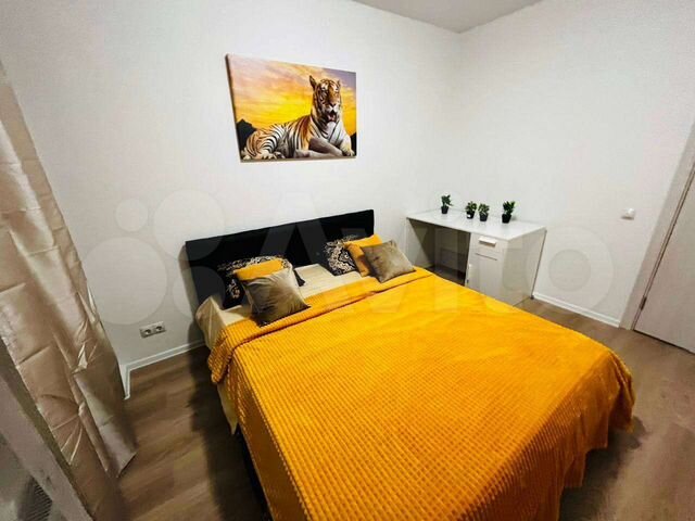 3-к. квартира, 90 м², 13/25 эт.