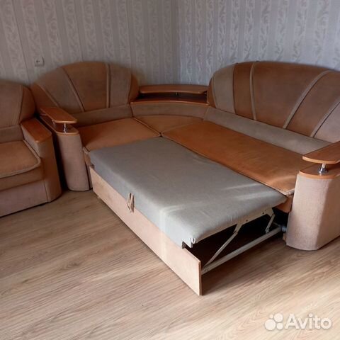 Угловой диван С креслом бу