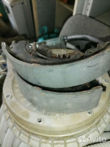 Барабан. Тормозные колодки новые