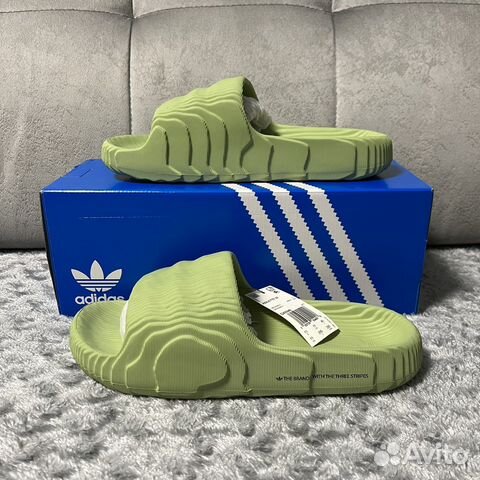 Тапочки Adidas Adilette 22 Slides Magic Lime 11US купить в Сыктывкаре ...
