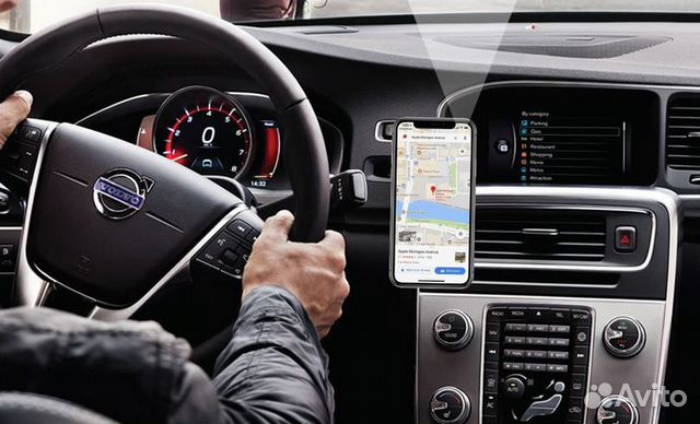 Магнитный держатель для телефона