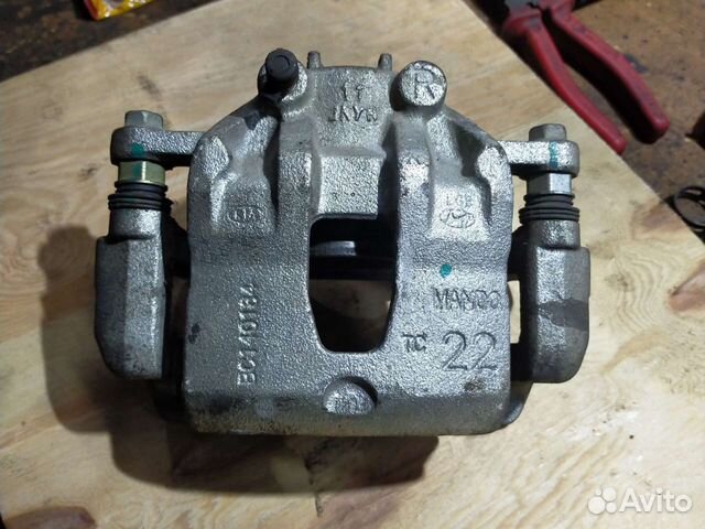 Суппорт передний hundai solaris