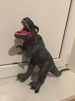 Динозавр 60 см