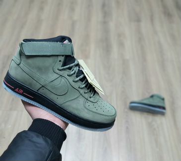 Кроссовки Nike Air Force