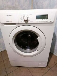Стиральная машина 6кг Electrolux 427