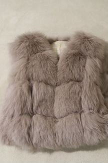 Жилетка меховая (S)