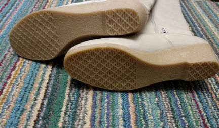 Сапоги зимние белые