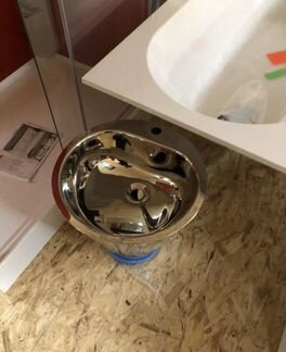 Раковина rapsel Германия новая в коробке без ноги