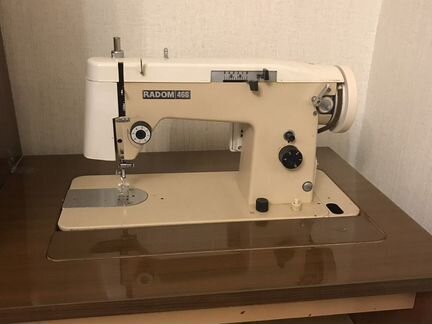 Швейная машина Радом 466