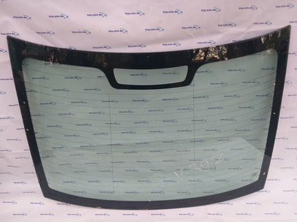 Стекло заднее Volvo S60 2000-2009