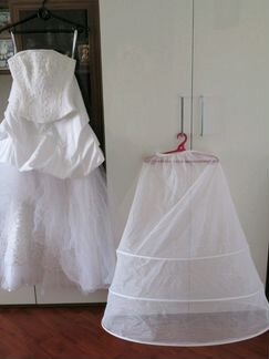 Свадебное платье 42-44 размер