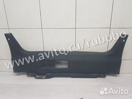 Обшивка багажника средняя Mitsubishi Galant 9 4G69