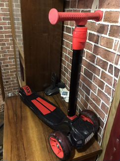 Самокат детский трехколесный