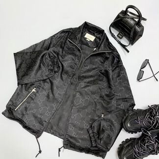 Gucci женская курточка