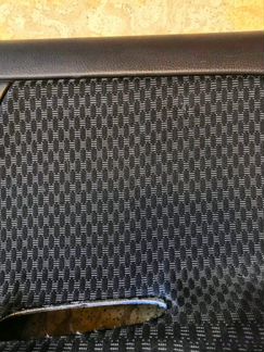 Панель зедней правой двери на Ниссан Ноут (Е11)