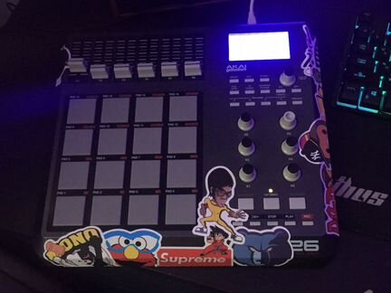 Akai mpd 26