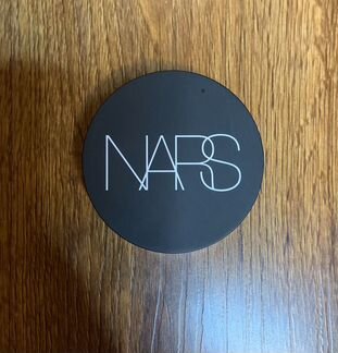 Рассыпчатая пудра Nars Soft Velwet