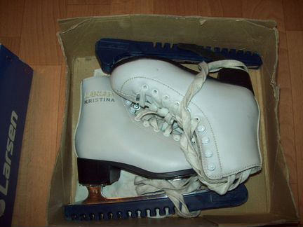 Коньки фигурные Larsen Kristina, р. 30